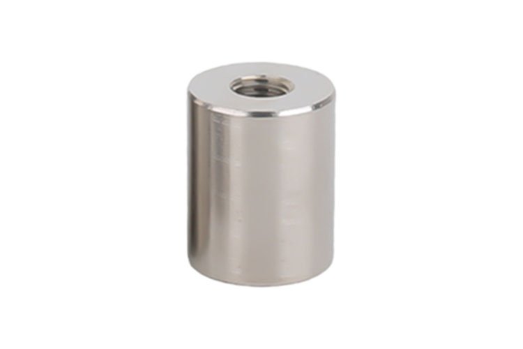 Cylindrical nut